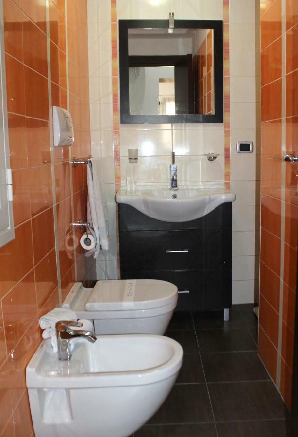 Two Face Apartment Syracuse Ngoại thất bức ảnh